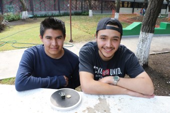 INICIATIVA ESTUDIANTIL PARA IMPULSAR LA ROBÓTICA DE COMPETENCIA EN EL IPN (1).JPG