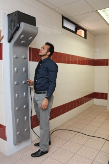 CREA POLITÉCNICO SECADOR CORPORAL PARA DISMINUIR USO DE TOALLAS (1).JPG