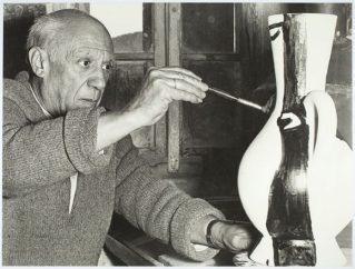 pablo-picasso-el-artista-por-antonomasia-del-siglo-xx-696x528.jpg