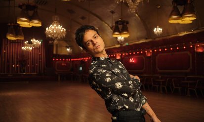 Jamie-Cullum-Taller-press-shot-02-web-optimised-1000.jpg