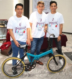 POLITÉCNICOS CONSTRUYEN PROTOTIPO DE BICICLETA PLEGABLE (2).jpg