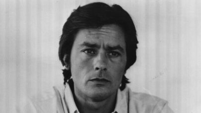 Alain-Delon-696x392.jpg