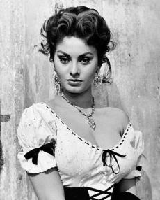 sofia-loren@LaVanguardia-Web-kjgG--656x815@LaVanguardia-Web.jpg