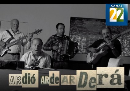 Óscar Chávez 1.jpeg