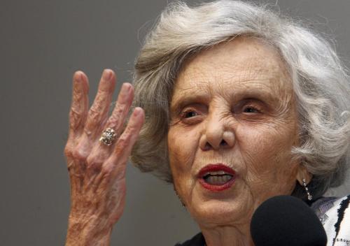 elena-poniatowska-magnificamente-cabrona