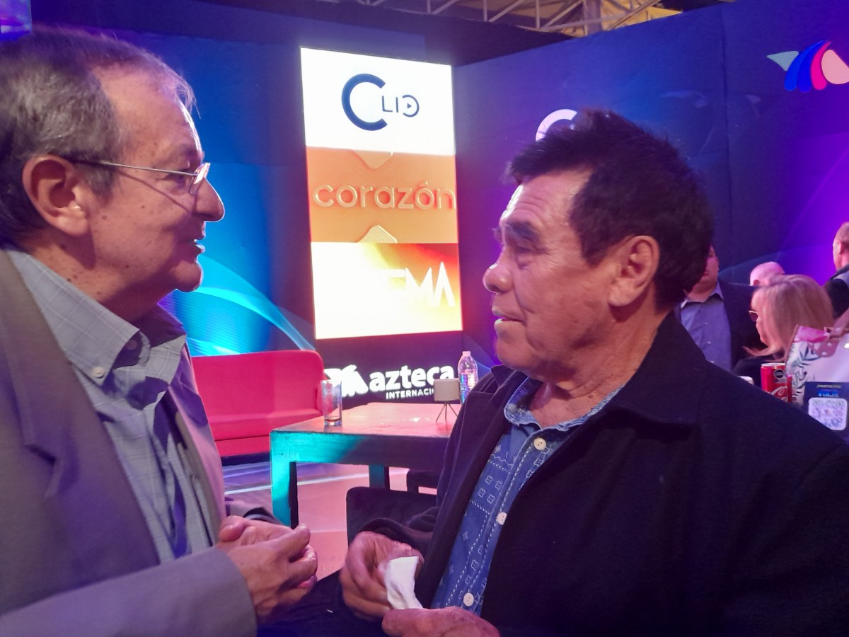 Rubén «Púas» Olivares, a sus 76 años, pone a la venta sus cinturones&nbsp;mundiales