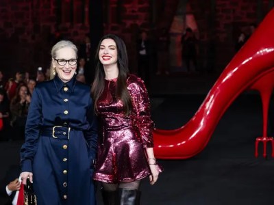 No a las modelos ‘esqueléticas’, se aseguraron Meryl Streep y Anne Hathaway para secuela de «El diablo viste a la&nbsp;moda»