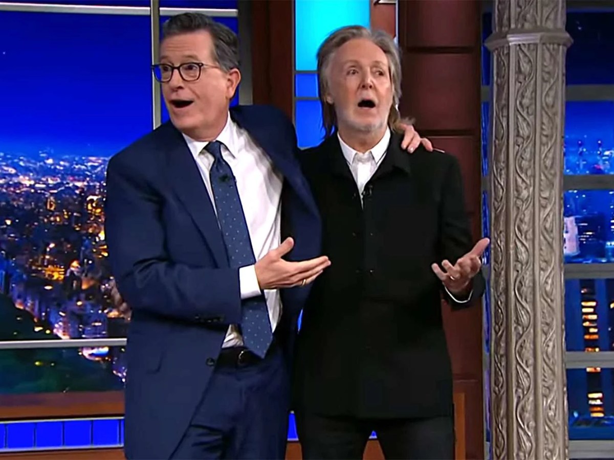 Luego de 11 años y 1800 programas finaliza «The Late Show» con Stephen Colbert;  «un idiota total»: Donald&nbsp;Trump