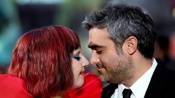 Nació la pequeña estrella de Lady Gaga y le da la bienvenida a su primer&nbsp;hijo